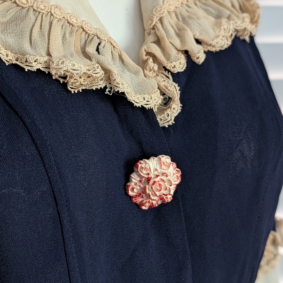 Vintage Navy Dress with Cream Lace Accents - Picture 3 of 15
